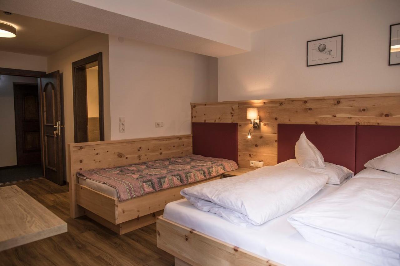 Hotel Am Hof ゼルデン エクステリア 写真